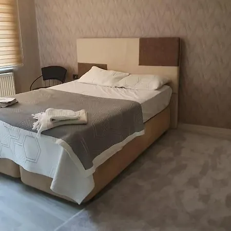 Muekemmel Konumda Aile Icin Lueks Apartment *