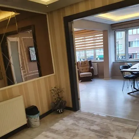 Muekemmel Konumda Aile Icin Lueks Apartment *