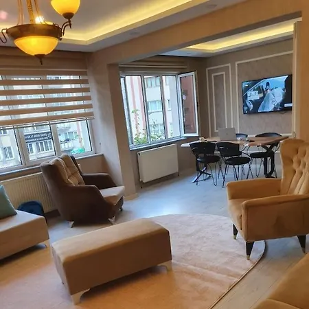 Muekemmel Konumda Aile Icin Lueks Apartment *